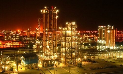 چرا مجتمع پتروشیمی کارون به یک هدف راهبردی تبدیل شد؟